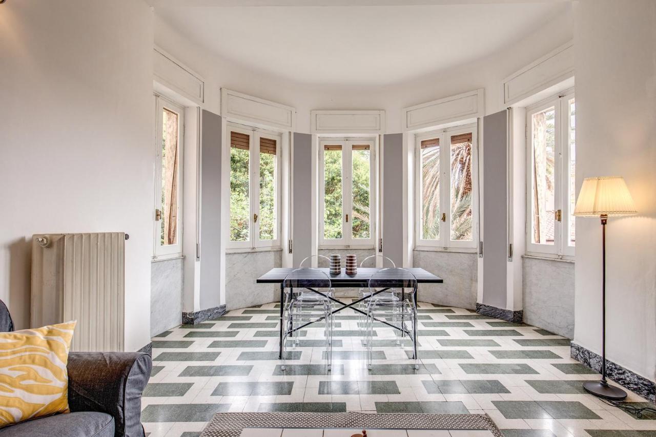 Aweshomeitaly - Bay Windows Apartment La Spezia Exterior foto